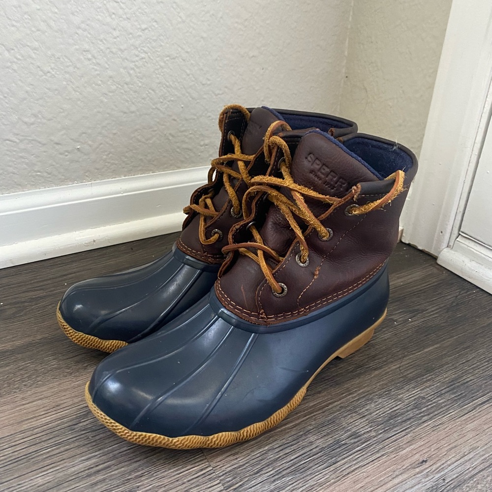 Sperry Duck Boots Size 7 - image 1